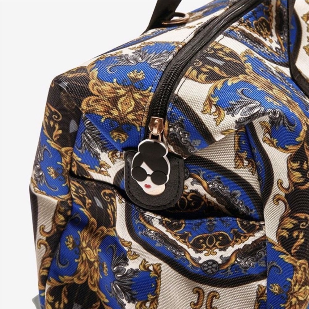 Alice + Olivia by Stacey Bendet Regal
Romance Duffel Bag NWT - Picture 8 of 8
